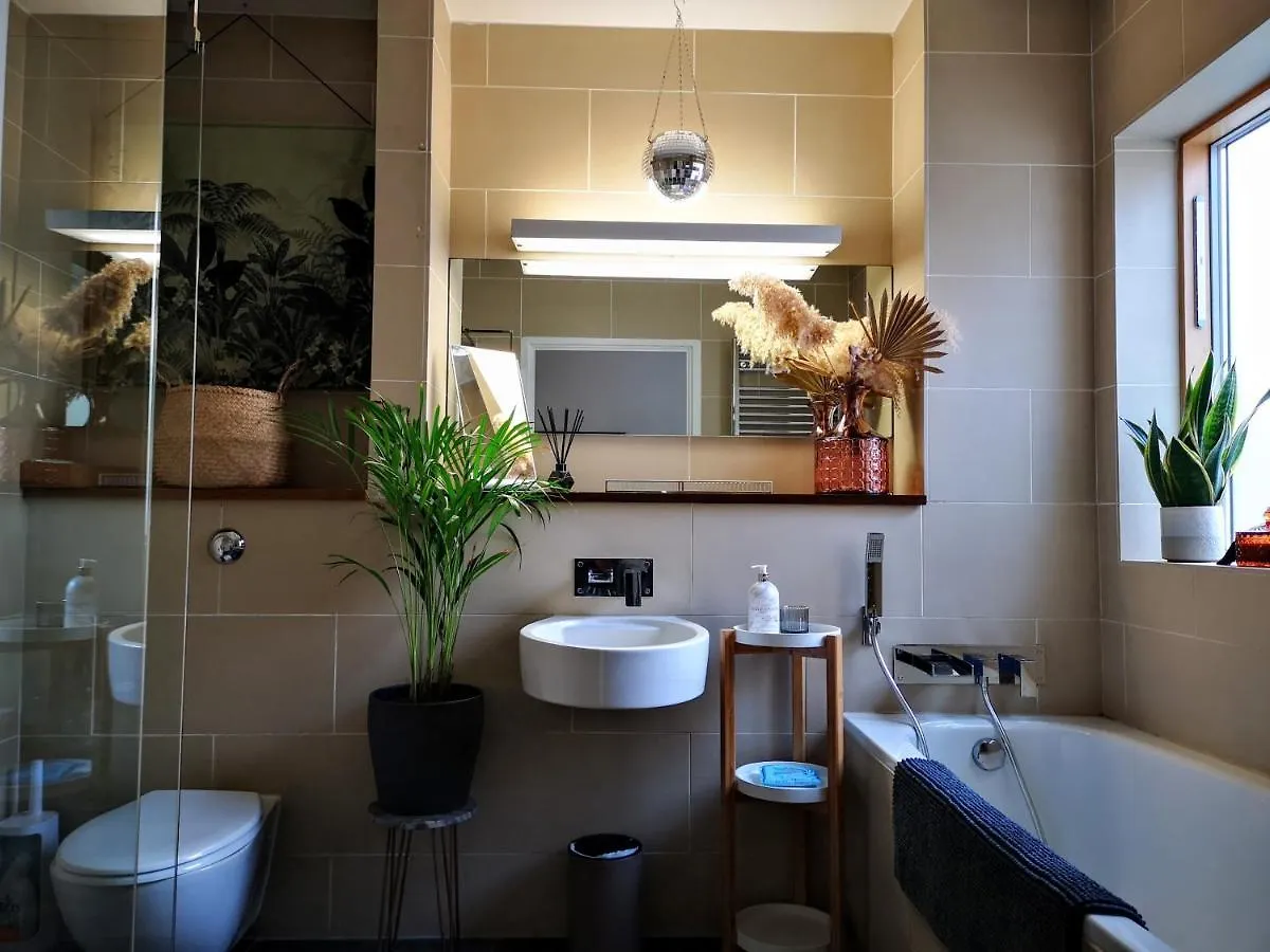 Beautiful Central Townhouse W/ Parking For 2 Cars برايتون المملكة المتحدة